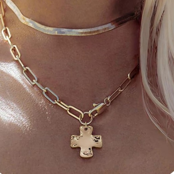 NEW 14k Gold Plated Gold Cross Pendant Necklace